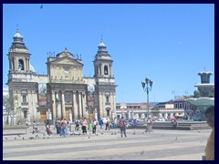 Plaza Mayor de la Constitución 24 - Plaza de las Armas